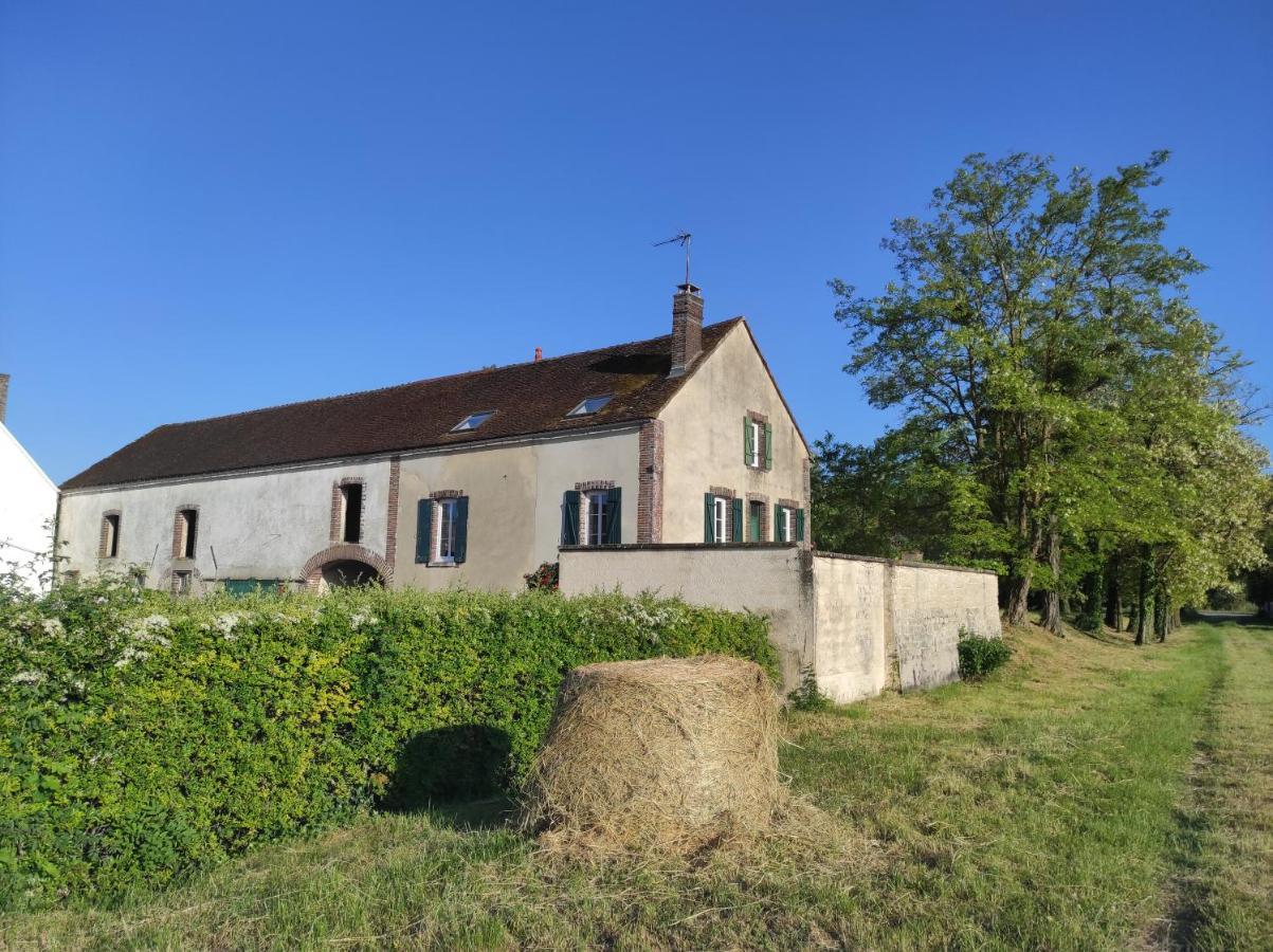 فيلا Le Moulin Neuf Brienon-sur-Armançon المظهر الخارجي الصورة